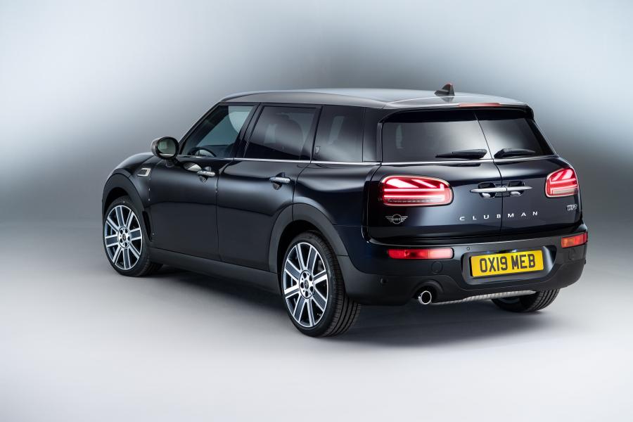  Mini Cooper Clubman (F54) 2019 года  (WW) (фото 4 из 31)